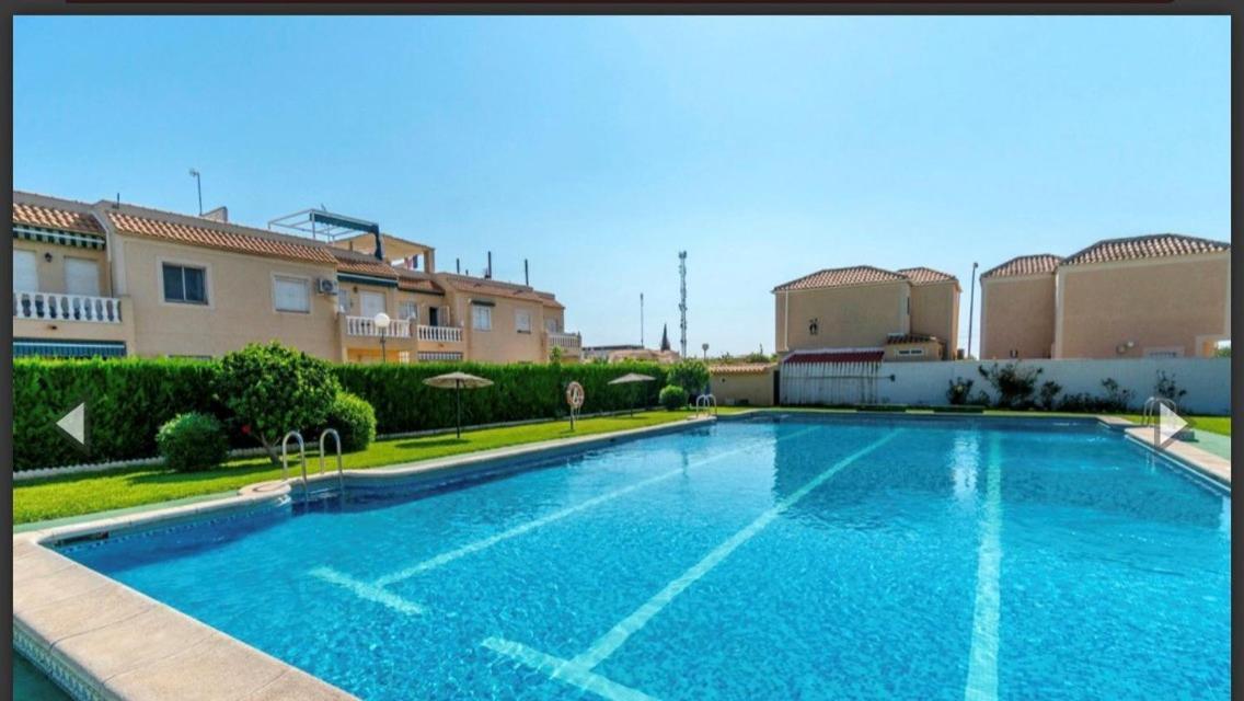 2 Bed Apartment In Paraje Natural Fase 1, Torrevieja Esterno foto